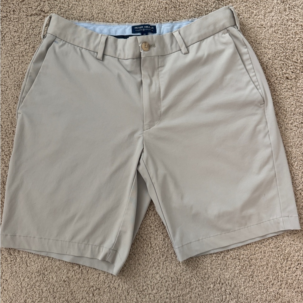 Peter Millar Tan Flat Front Shorts Lightweight Casual